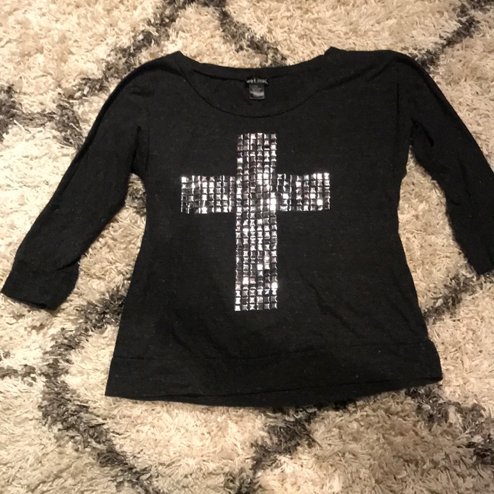 Studded Cross 3/4 Sleeve Shirt